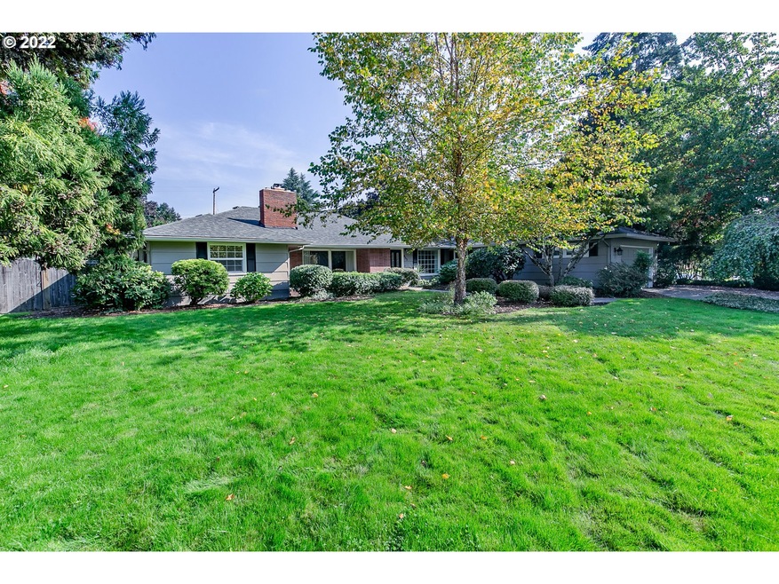 955 Lariat Dr, Eugene, OR 97401 - photo 1