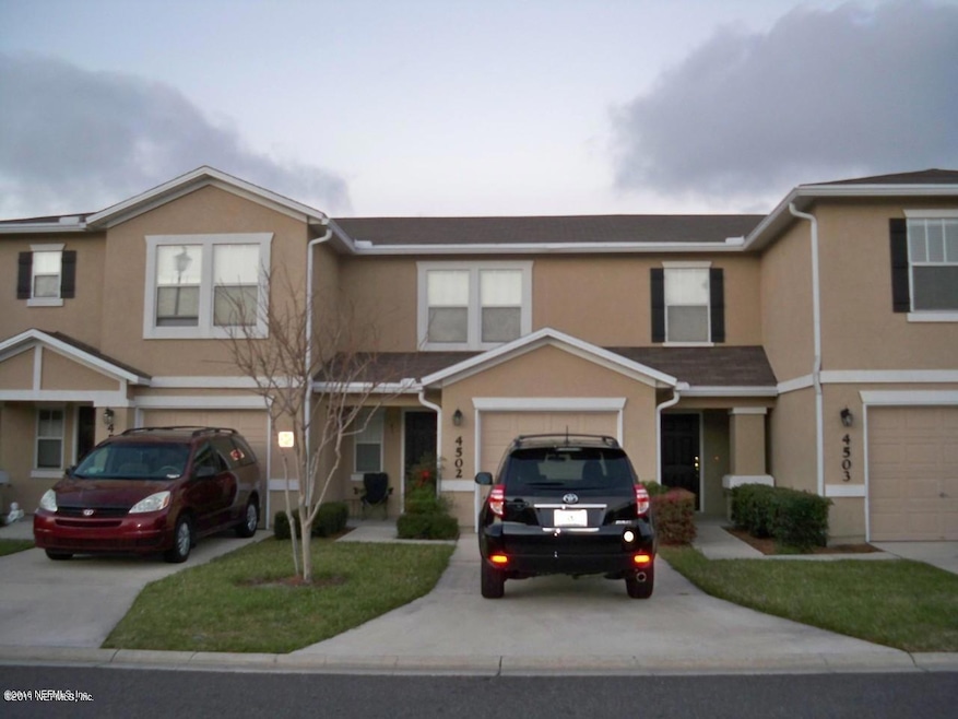 1500 Calming Water Dr unit 4502, Orange Park, FL 32003 - photo 1