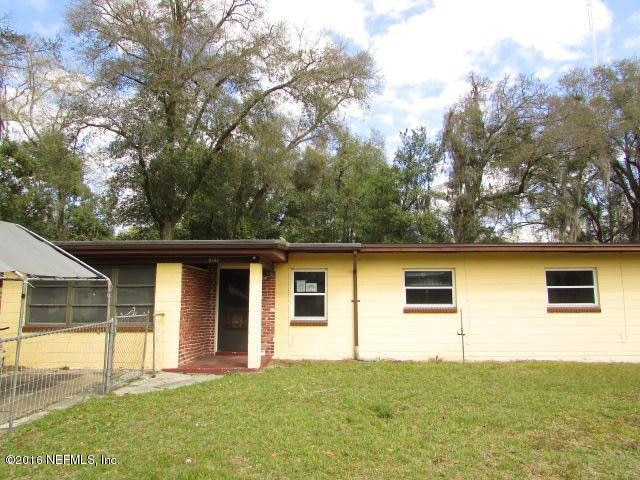 8343 Parr Ct N, Jacksonville, FL 32216 - photo 1