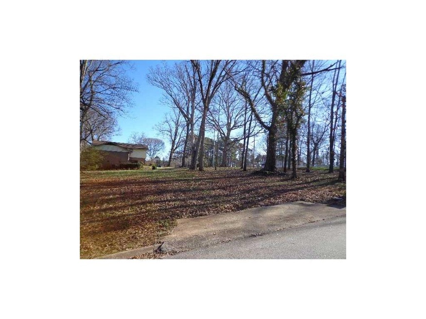 Land/Lot.