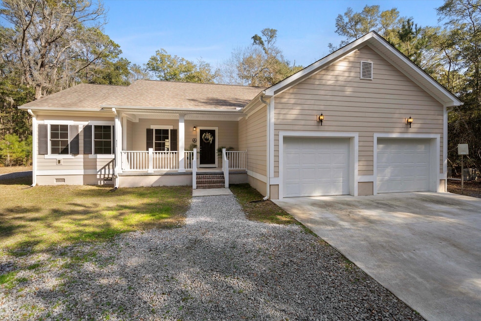 Under Contract $899,000