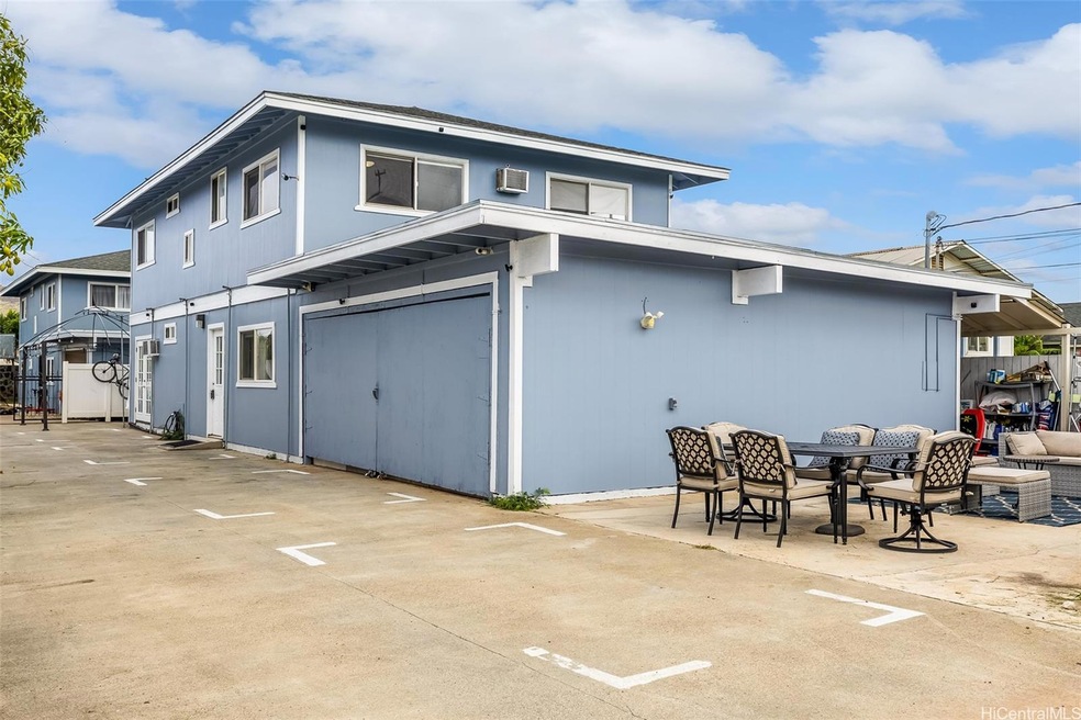 LOTS OF PARKING FOR GUESTS OR TENANTS!
