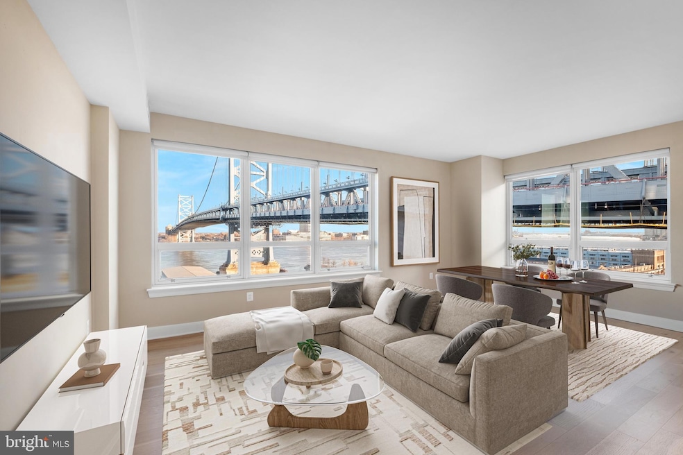 235 N Christopher Columbus Blvd unit 1606, Philadelphia, PA 19123 - photo 1