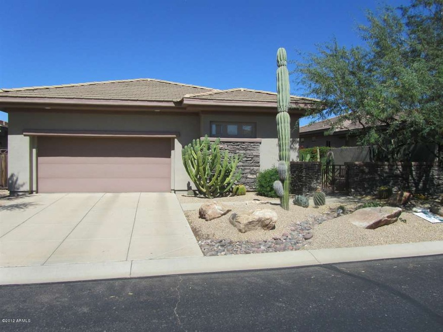 Front of Home-Platina-Only 6 Built