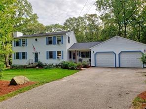 39 Suzanne Ct, West Greenwich, RI 02817 - photo 1