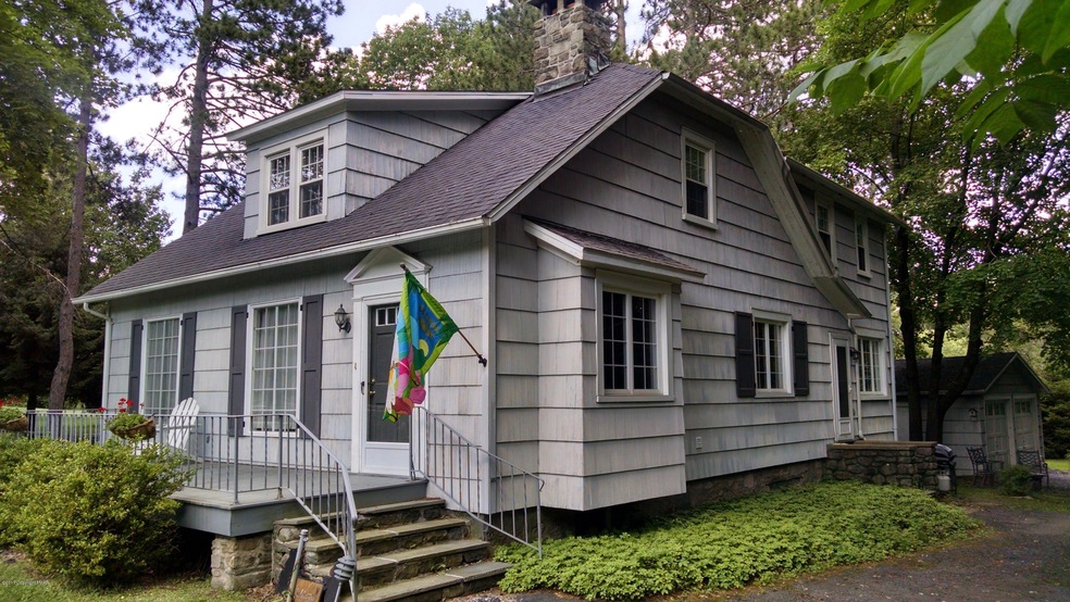 2886 Pennsylvania 390, Canadensis, PA 18325 - photo 1