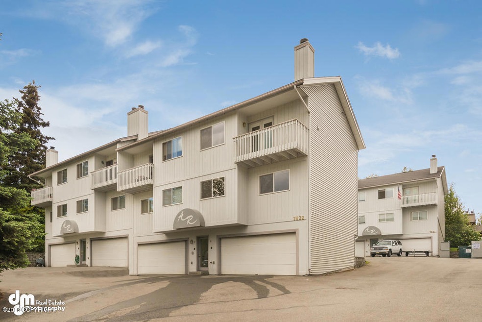Exterior_1823-SMALL