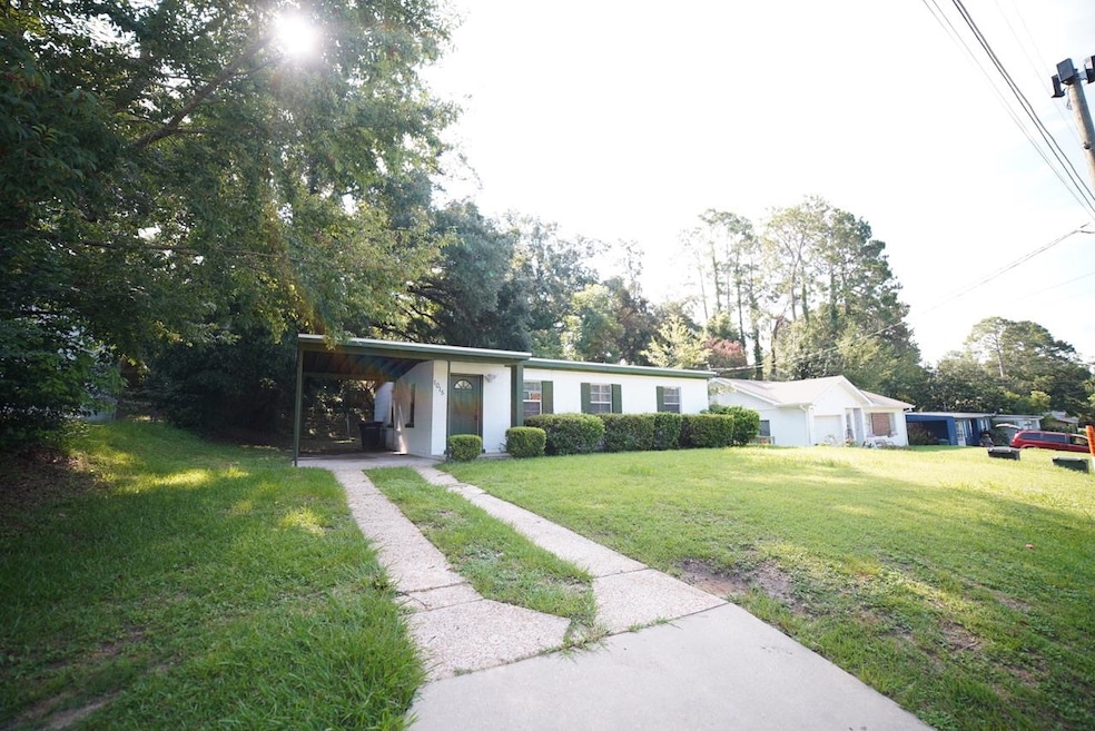 For Rent $1,350/month