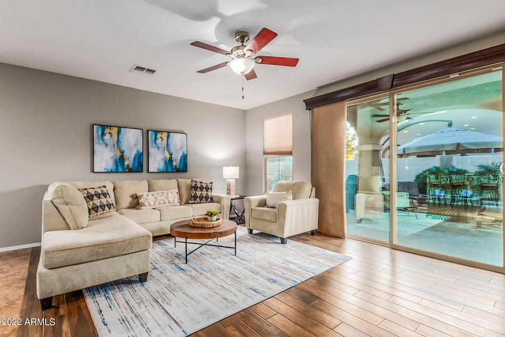 6770 S Tucana Ln, Gilbert, AZ 85298 - photo 1