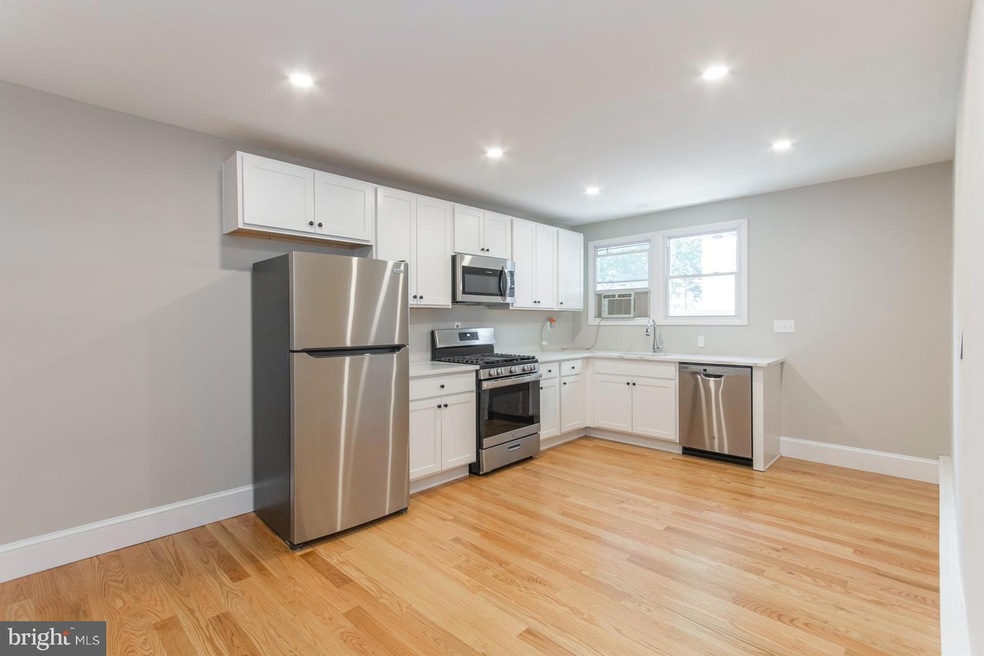 1600 W 10th St unit 1, Wilmington, DE 19805 - photo 1