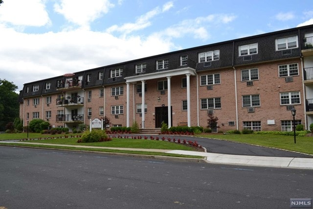 Sold $310,000 • Co-Listing Agent