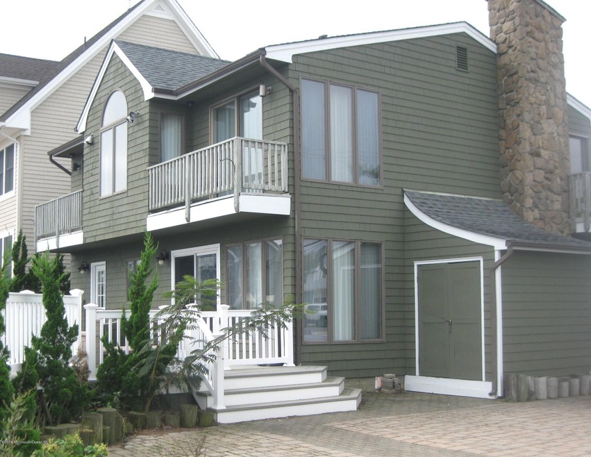 301 Pompano Ct, Lavallette, NJ 08735 - photo 1