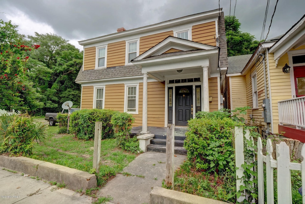 619 S 7th St, Wilmington, NC 28401 - photo 1