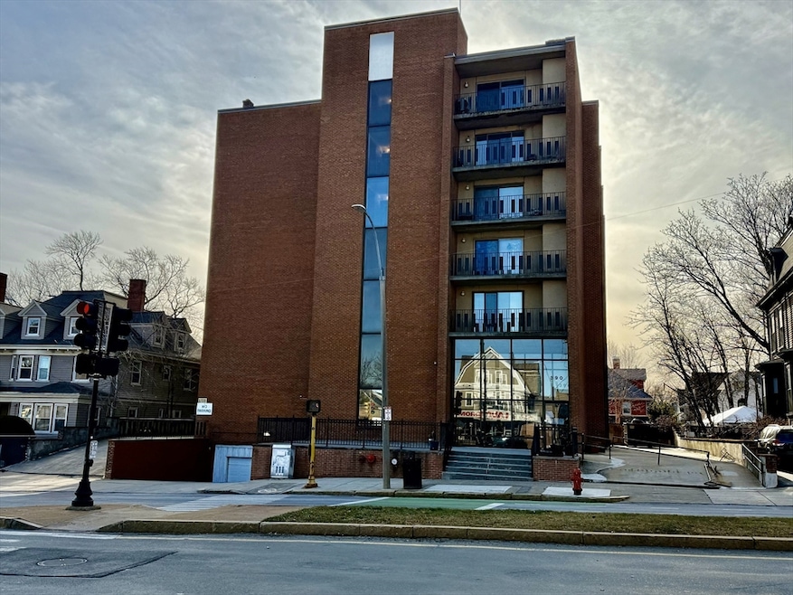390 Broadway unit 24, Somerville, MA 02145 - photo 1