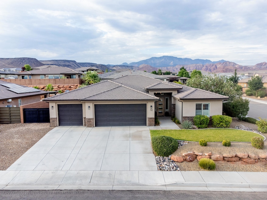 Pending $890,000 • Co-Listing Agent