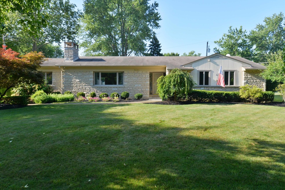Welcome to 1953 Hythe Rd Upper Arlington