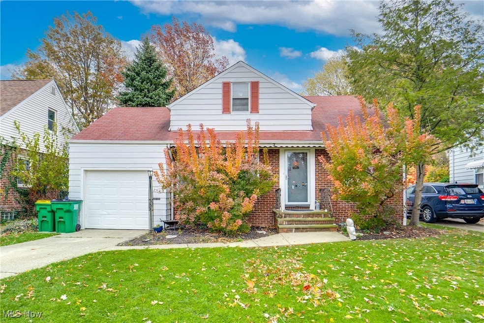 251 E 286th St, Willowick, OH 44095 - photo 1