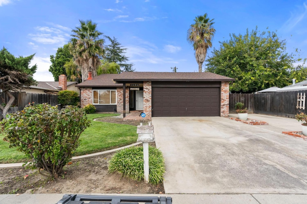 Pending $450,000 • Co-Listing Agent