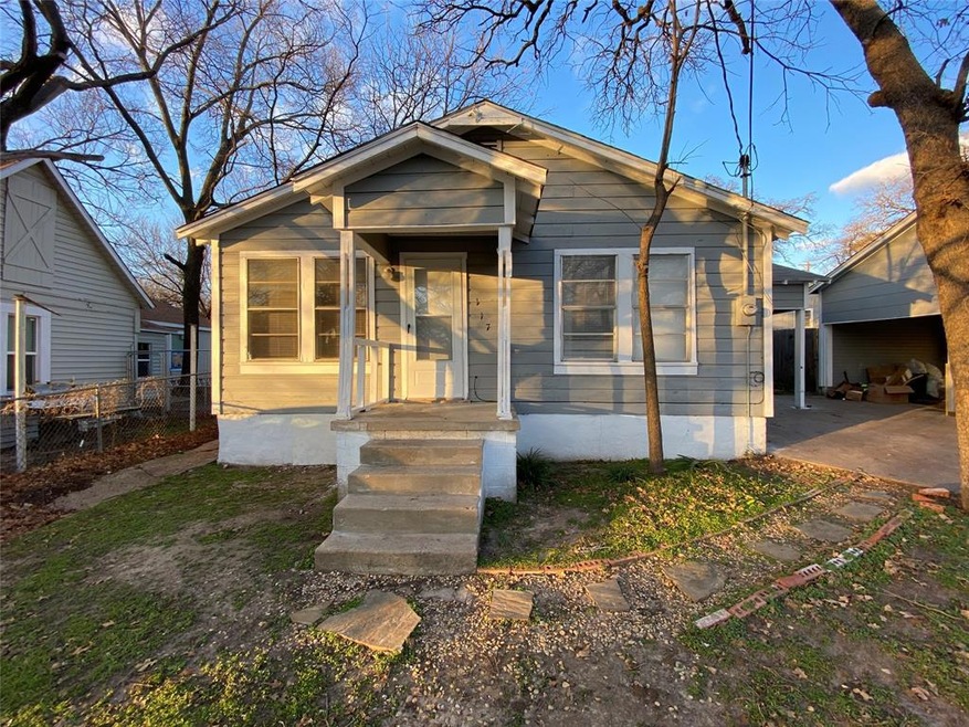 505 N Elm St, Weatherford, TX 76086 - photo 1