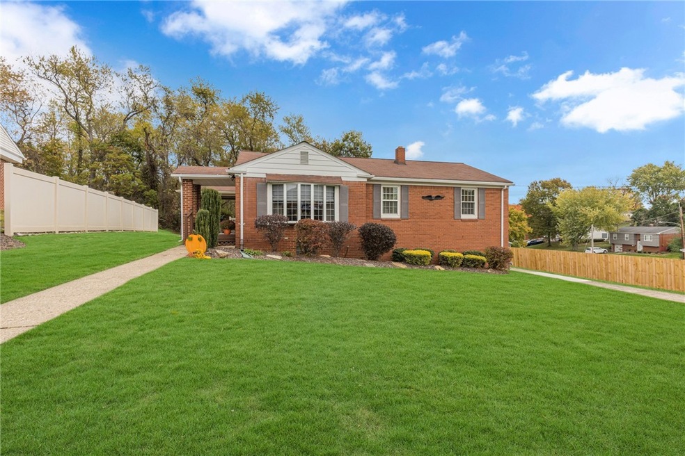 5228 Webb St, Aliquippa, PA 15001 - photo 1