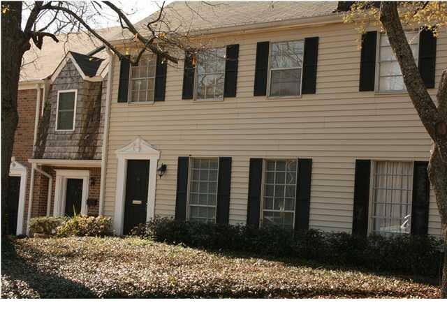 Welcome to 134D DuRhu Drive in The Commons of Spri