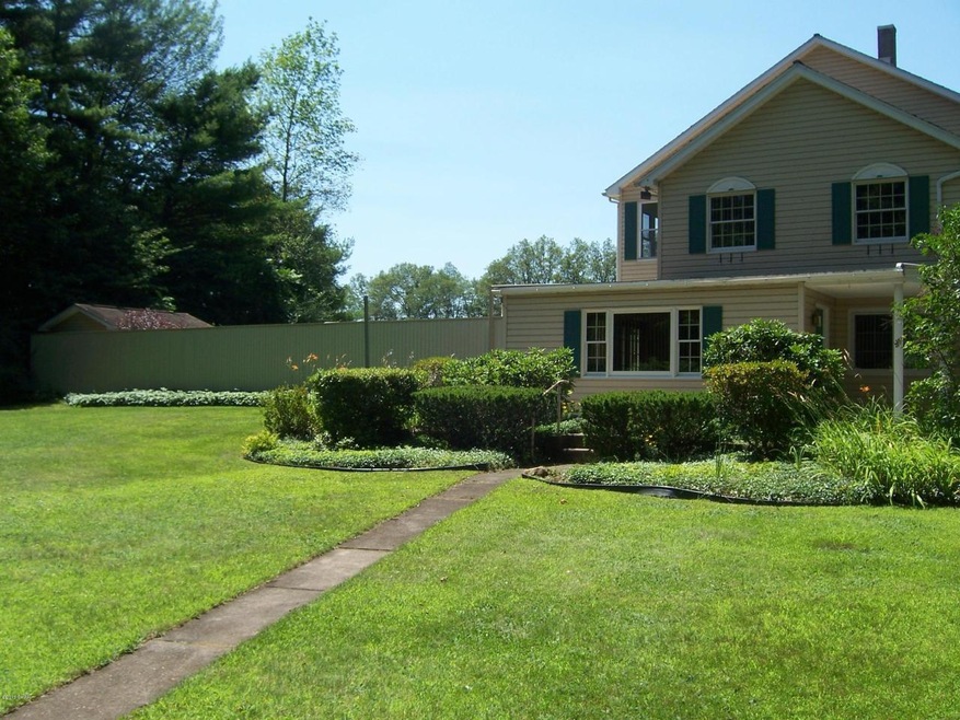 360 N Hunter Hwy, Drums, PA 18222 - photo 1