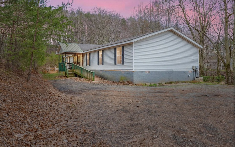 296 New Hope Rd, Ellijay, GA 30540 - photo 1