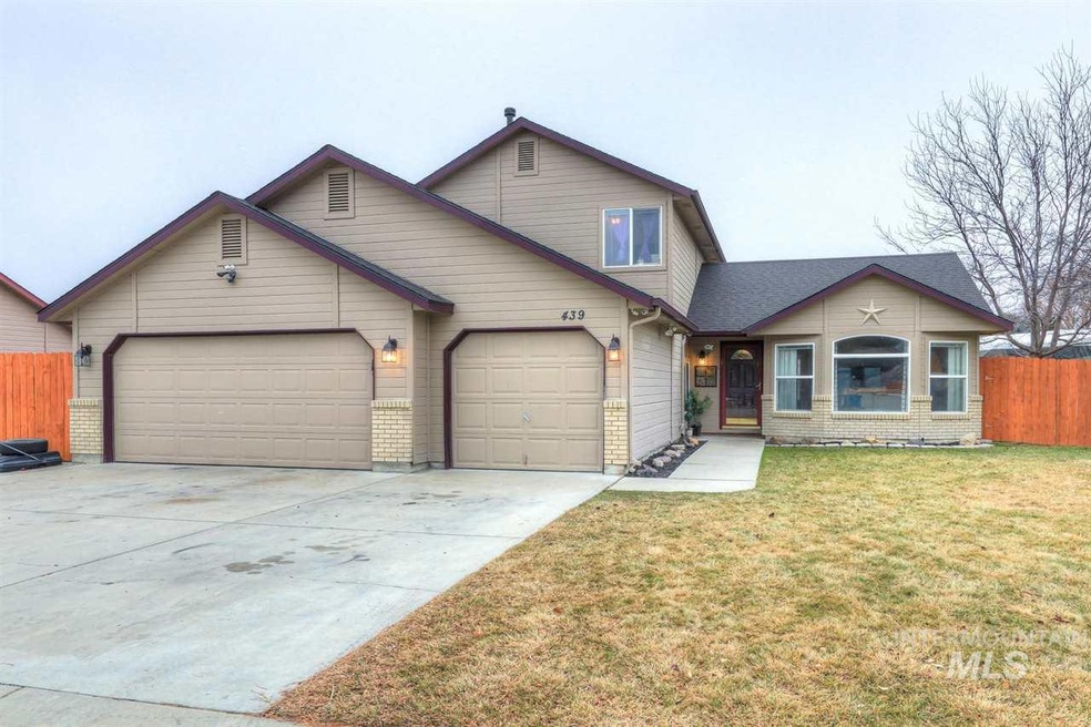 439 Summer Ct, Nampa, ID 83686 - photo 1