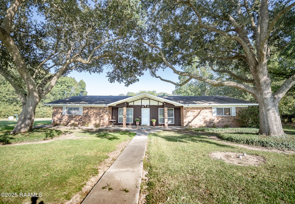 415 Macarthur Rd, Ville Platte, LA 70586 - photo 1