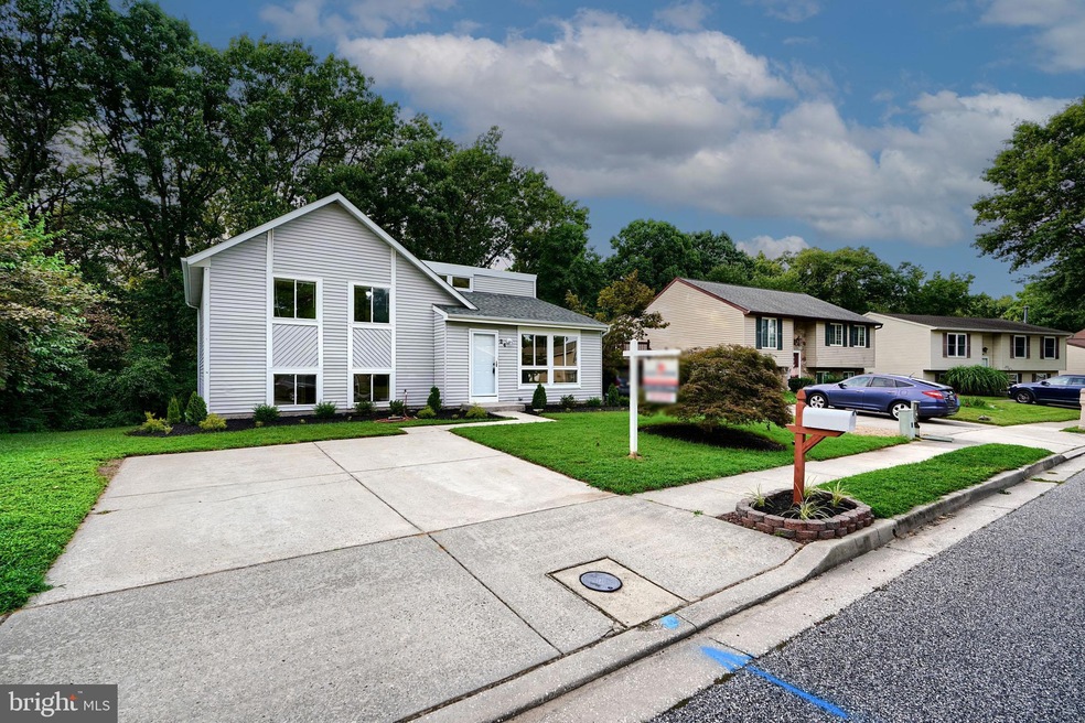 24 Yew Rd, Essex, MD 21221 - photo 1