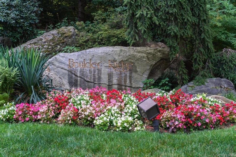 Sold $927,000 • Co-Listing Agent