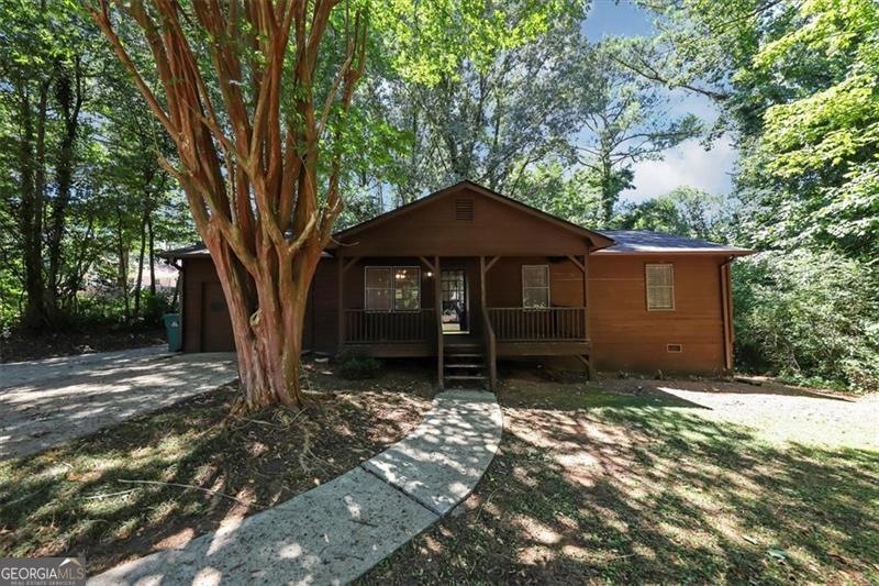 210 Candy Ln, Canton, GA 30115 - photo 1