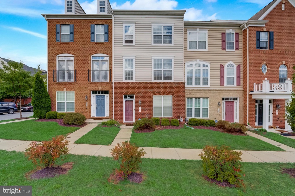 521 Jurgensen Place, Hyattsville, MD 20785 - photo 1