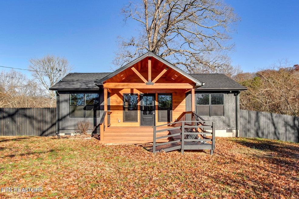 151 Monger Rd, Rockwood, TN 37854 - photo 1