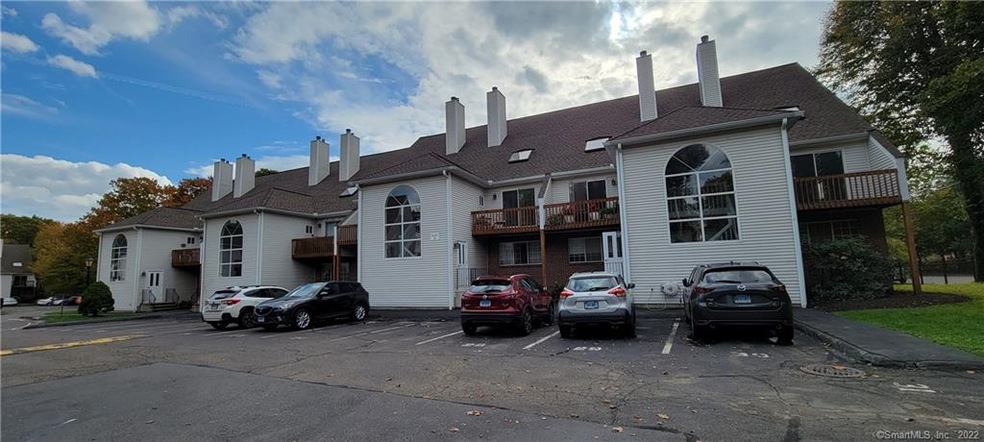 3200 Madison Ave unit D3, Bridgeport, CT 06606 - photo 1