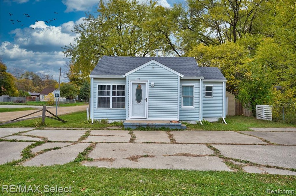 4083 Richfield Road 04.jpg