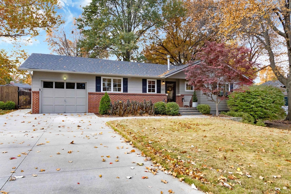 Pending $330,000 • Co-Listing Agent