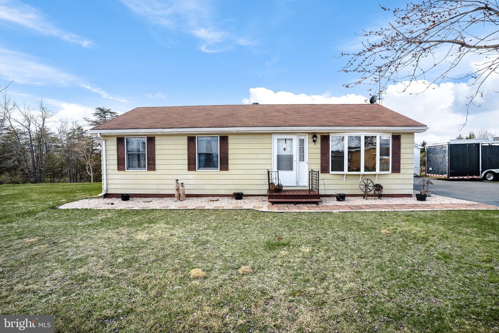 93 Girl Scout Dr, Hedgesville, WV 25427 - photo 1