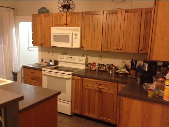 37 Laurel St, Concord, NH 03301 - photo 1