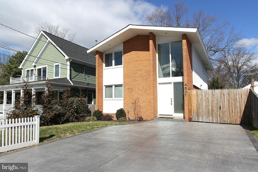 4531 Rosedale Ave, Bethesda, MD 20814 - photo 1