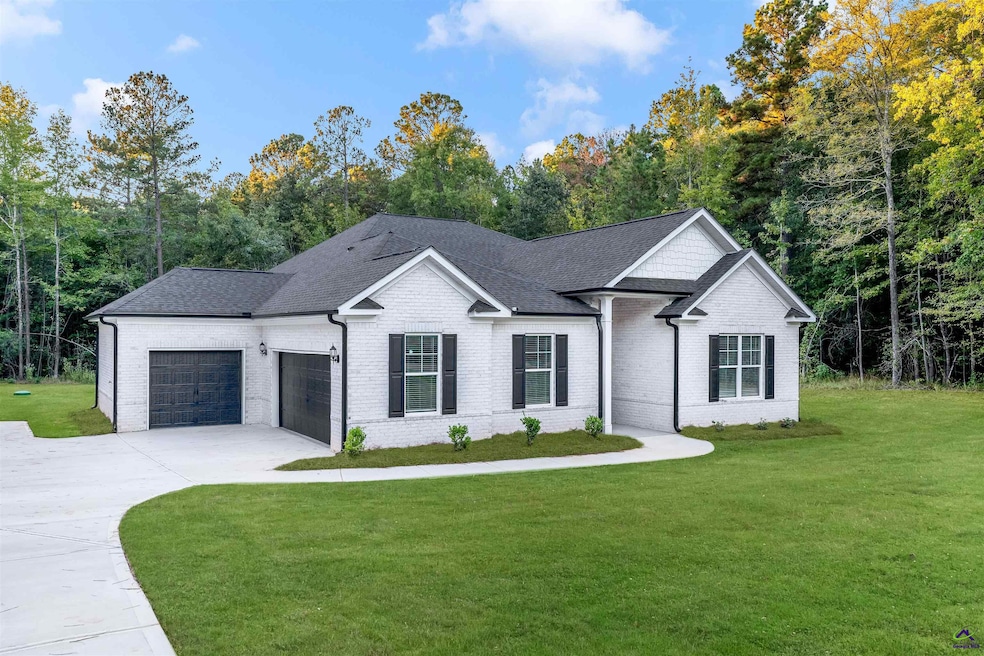 2231 Fox Creek Dr, Haddock, GA 31033 - photo 1