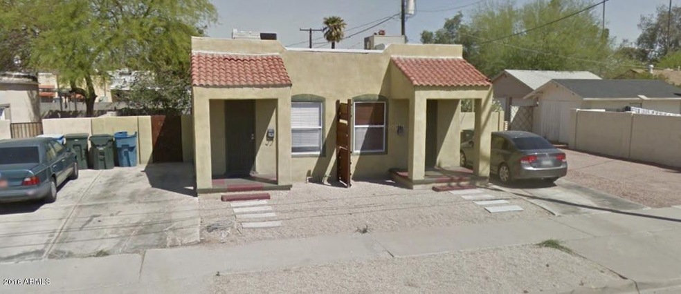 1110 E Coronado Duplex