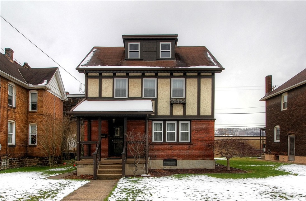 864 Beaver Ave, Midland, PA 15059 - photo 1