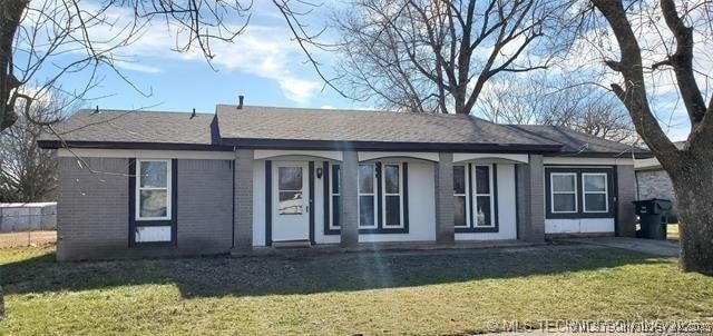 For Rent $1,200/month