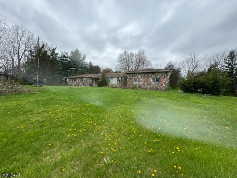 35 Prices Switch Rd, Vernon, NJ 07462 - photo 1