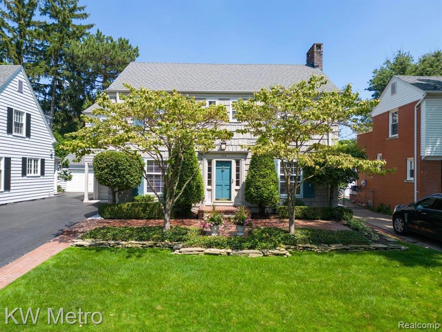 114 Meadow Lane