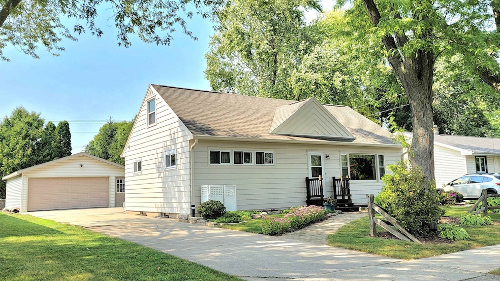 Sold $225,900