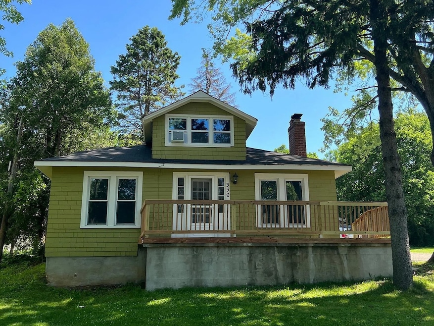 330 Park Ave, Cary, IL 60013 - photo 1