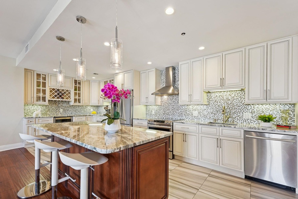 Port Liberté
Port Liberté unit 56, Jersey City, NJ 07305 - photo 1