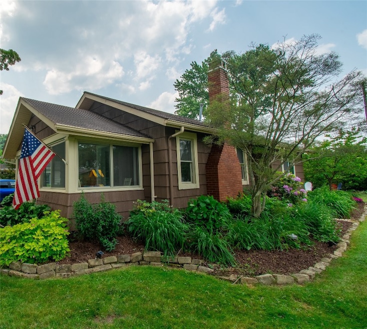 For Sale $380,000 • Co-Listing Agent